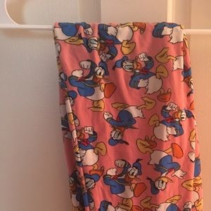 Lularoe TC Disney Leggings GUC